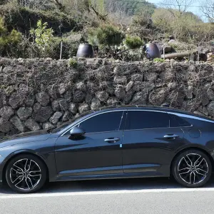 Kia K5 vs. Toyota Camry: Why the 2025 Kia K5 is the Better Sedan for Cheyenne Drivers
