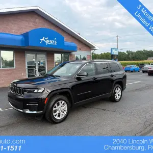 Jeep Grand Cherokee L vs. Ford Explorer: Best 3 Row SUV for Chambersburg, PA Families