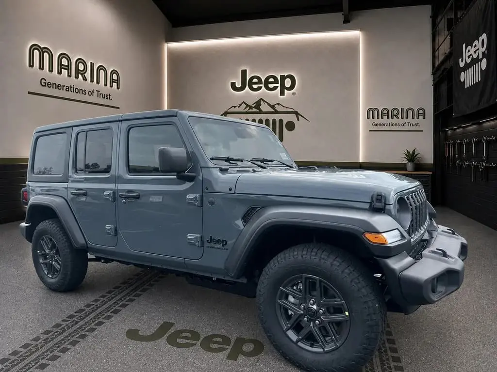 New cars, SUVs, trucks, and minivans for Webster and Greater Rochester shoppers at Marina Chrysler Dodge Jeep RAM