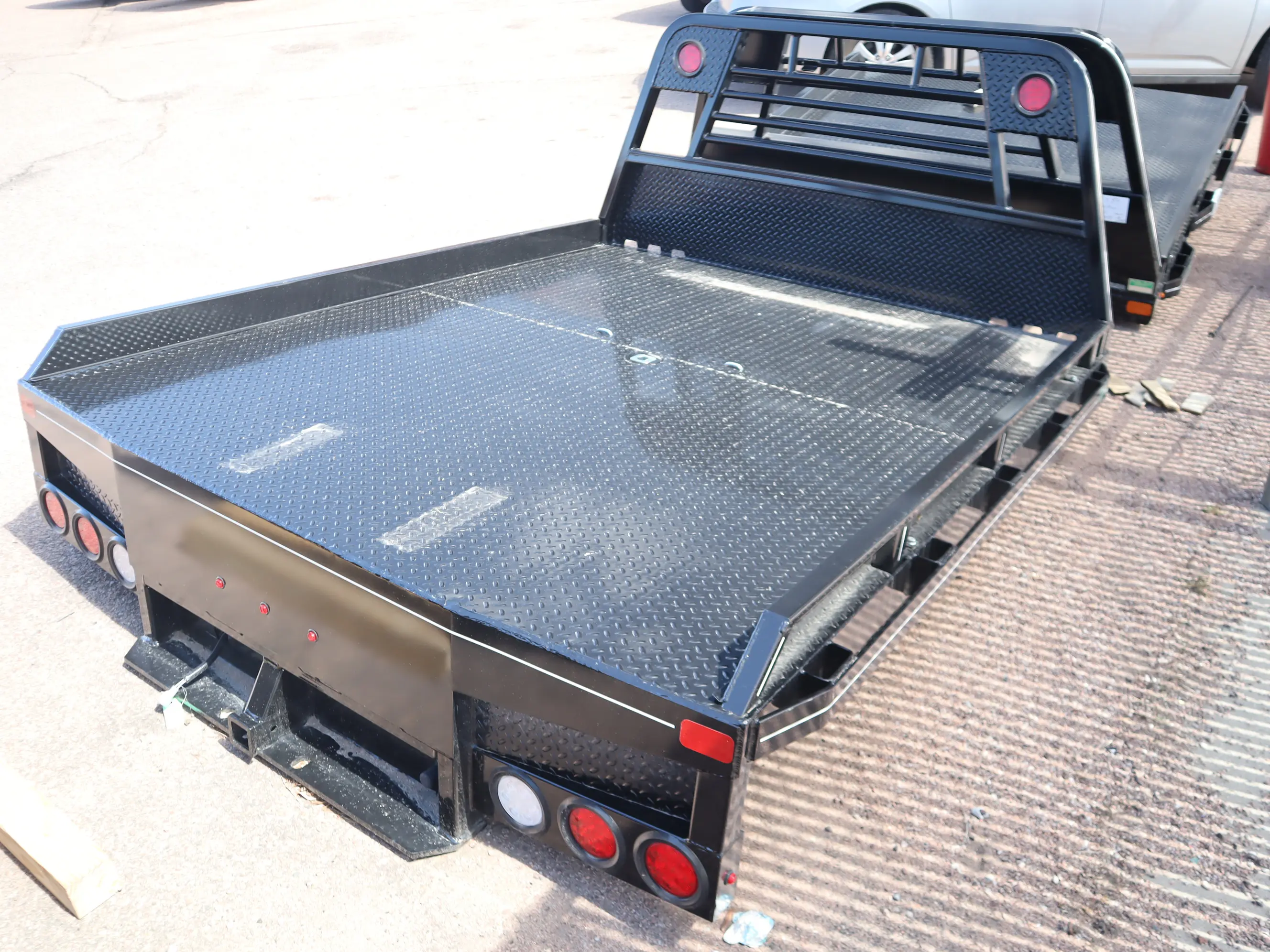 84 x 102 non-skirted Butler flat bed unit 4, rear view