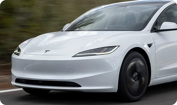 Tesla Model 3 minimalist interior