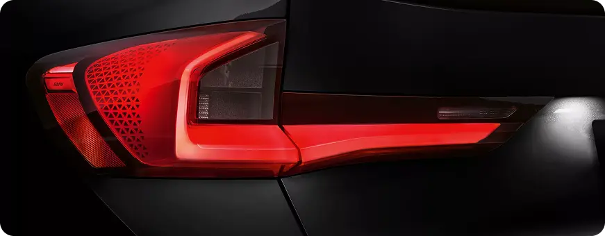 BMW X1 L-shaped rear lights