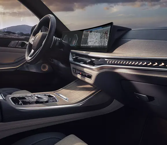 BMW X7 side profile