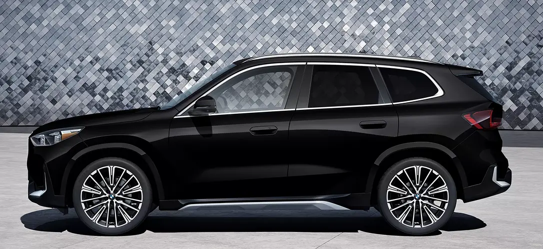BMW X1 wireless smartphone integration