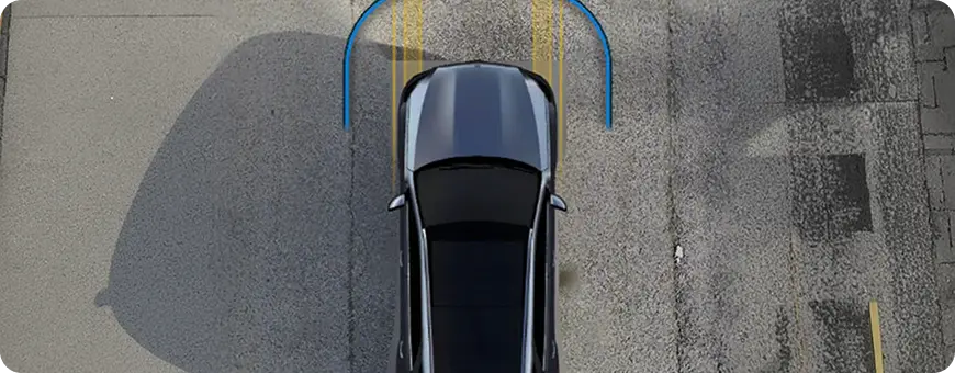 Mercedes-Benz GLS birdseye camera and Transparent Hood display view