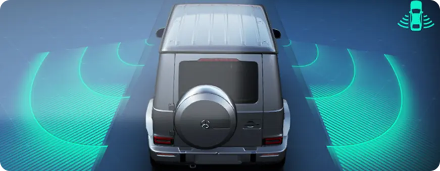 Illustration of Mercedes-Benz Rear Cross-Traffic Alert on the G-Class