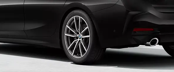 BMW 3 Series alloy wheel detail