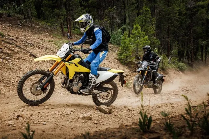 suzuki drz4s offroad enduro motorcycle