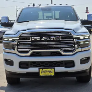 RAM 2500 vs. GMC Sierra 2500HD: Why the RAM 2500 is the Better Pickup Truck for Drivers in Sulphur Springs, TX