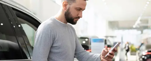 Auto financing application at America's Xtreme Auto in Atlanta, GA
