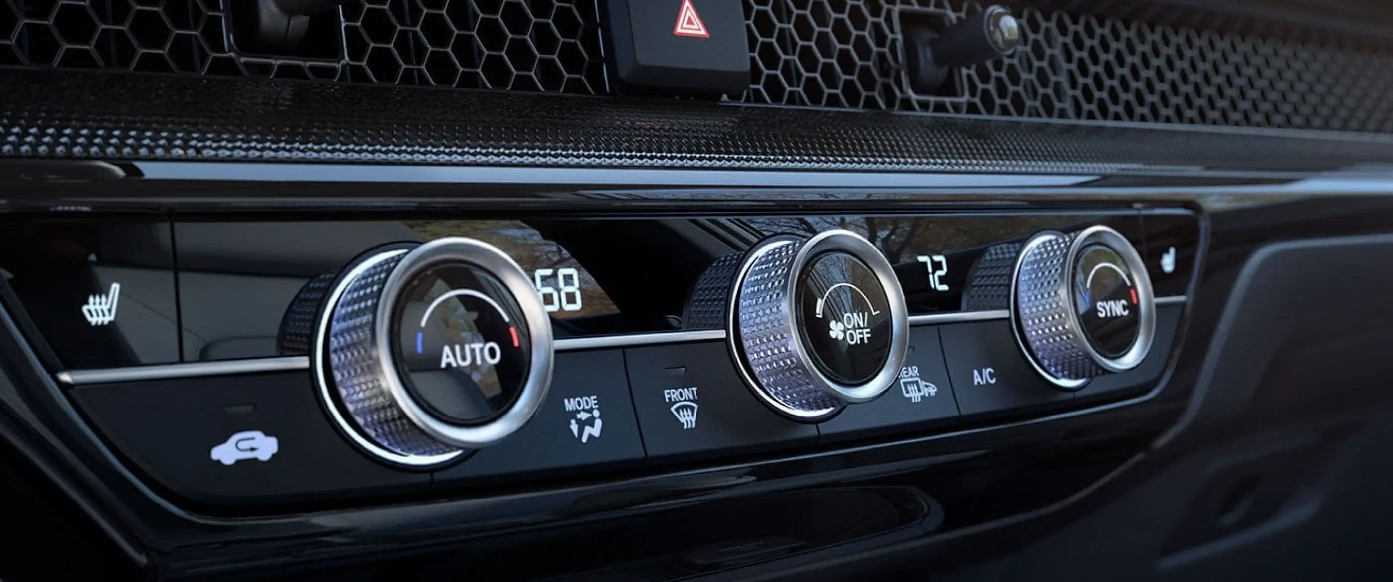 Dual-zone automatic climate control in the 2027 Honda CR-V cabin