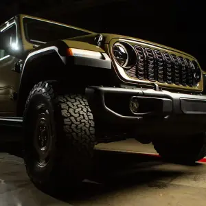 2026 Jeep Wrangler vs. 2026 Ford Bronco: Why the 2026 Jeep Wrangler is the Better SUV for Drivers in Redlands, CA