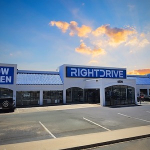 RightDrive Opens up 6th Location in El Paso!