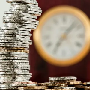 Box Truck Financing Options: How to Get Approved Fast