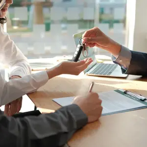 Sell Your Commercial Truck Fast – We Buy Trucks at Signature Truck Center