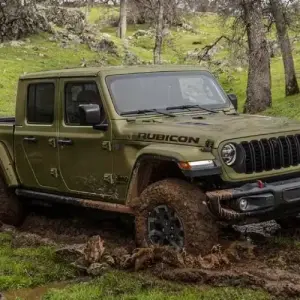 The Versatility of a Used Jeep SUV for Daily Driving and Adventures around Auburn, IN