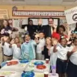 Step One Automotive Gives Teachers a Pop Up Pizza Party!!