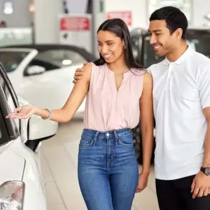 Temporada de Taxes: Cómo Aprovechar tu Reembolso para Estrenar Vehículo