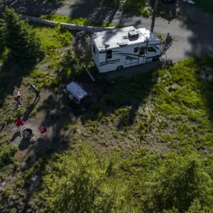 Should You Buy a 2025 Closeout or a New 2026 Jayco