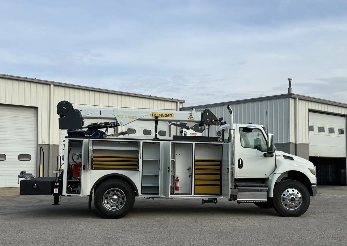 PALFINGER equipment job-site photo