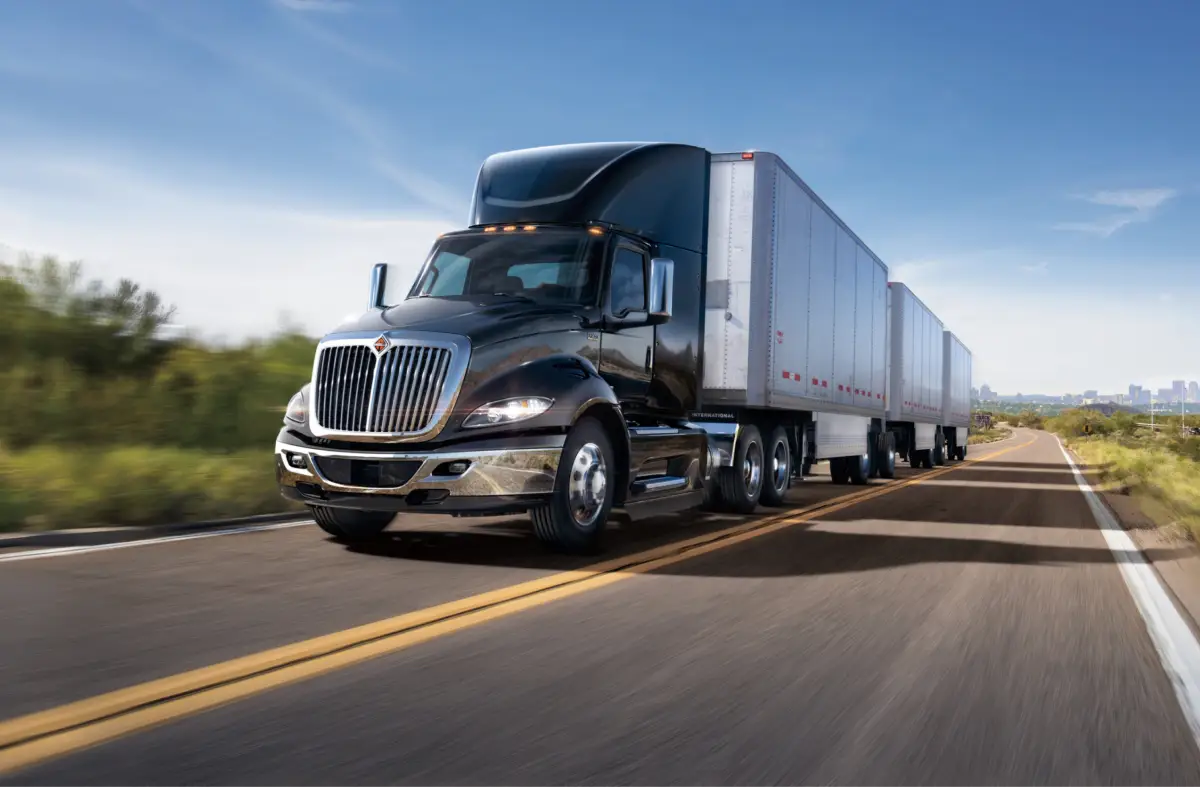 International RH Series truck with S13 Integrated Powertrain