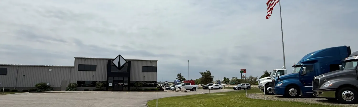 Saginaw Team Wieland Truck & Trailer Dealership Exterior Building