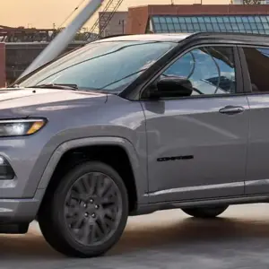 Explore the 2022 Jeep Compass - Baxley, GA