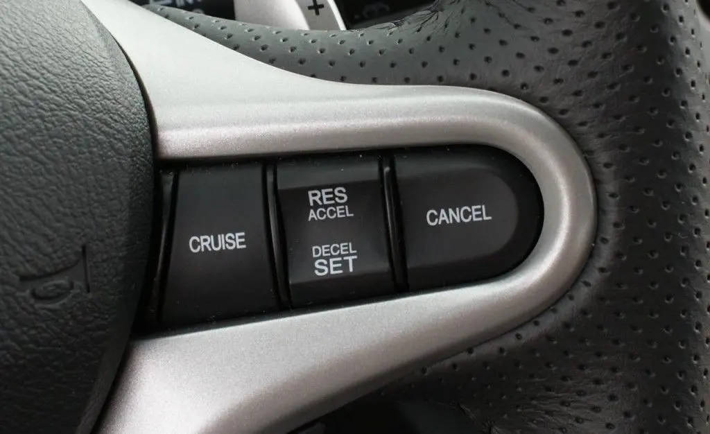 Blogpost Blog Tech Tuesday Tips Cruise Control 1024x626