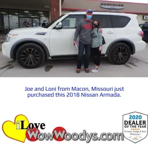 Joe and Loni - Wow Woody's