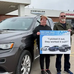 Testimonial from Amanda & Gregory from Shawnee, KS to MAG CDJR