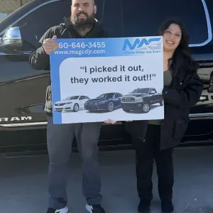 Testimonial from Vincent from Saint Charles, MO on His 2023 Ram 1500 to MAG CDJR