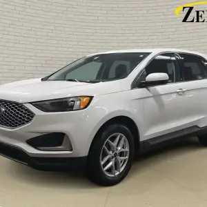 Ford Edge Vs. Nissan Rogue: Which SUV Balances Style And Efficiency?