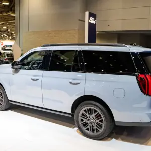2025 Ford Expedition Max: Specs, Features & Value