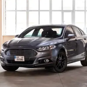 Ford Fusion Vs. Taurus: Choosing The Right Sedan For You