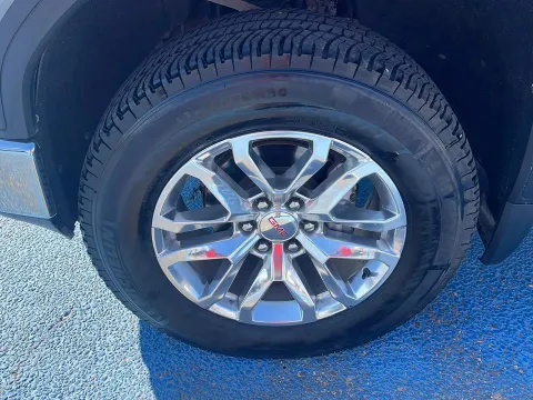 Another view of 2020 GMC Sierra 1500 SLT for sale in Alexandria, LA at Hixson Autoplex of Alexandria Ford