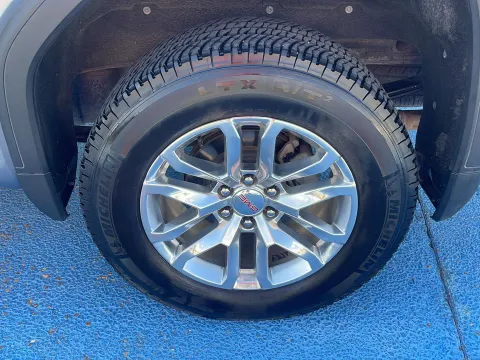 More photos of 2020 GMC Sierra 1500 SLT at Hixson Autoplex of Alexandria Ford, LA