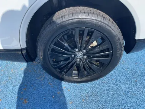 More photos of 2024 Toyota Venza Nightshade at Hixson Autoplex of Alexandria Ford, LA