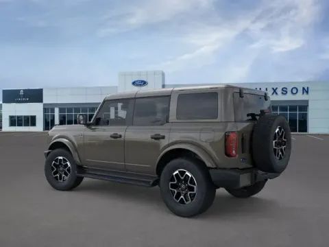 More photos of 2026 Ford Bronco Outer Banks at Hixson Autoplex of Alexandria Ford, LA