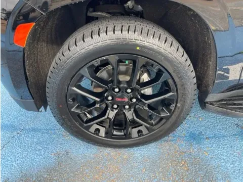 Another view of 2022 GMC Yukon SLT for sale in Alexandria, LA at Hixson Autoplex of Alexandria Ford