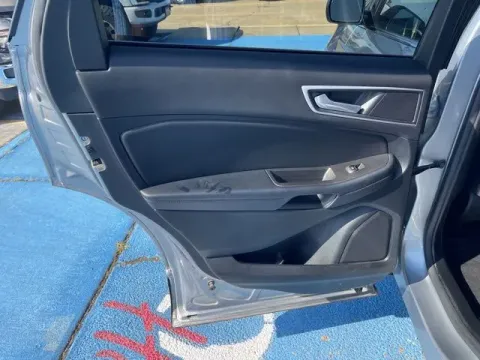 More photos of 2022 Ford Edge SEL at Hixson Autoplex of Alexandria Ford, LA