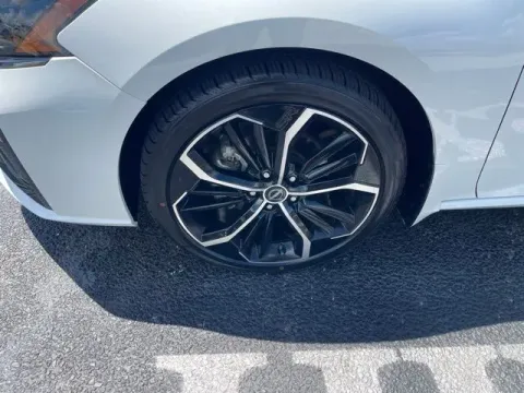 Another view of 2024 Nissan Altima 2.5 SR for sale in Alexandria, LA at Hixson Autoplex of Alexandria Ford