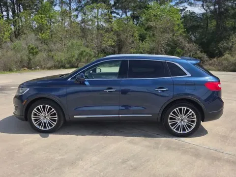 Photos of 2017 Lincoln MKX Reserve for sale in Leesville, LA at Hixson Ford Leesville