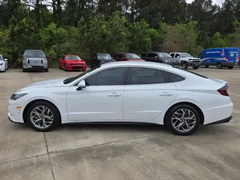 Photos of 2023 Hyundai Sonata SEL for sale in Leesville, LA at Hixson Ford Leesville