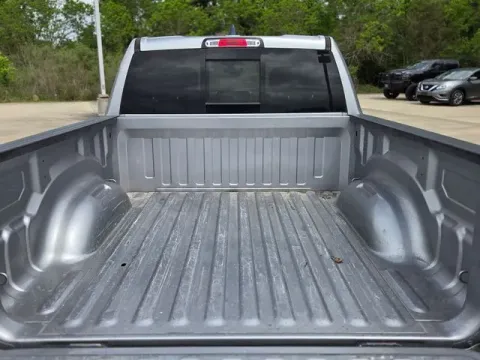 More photos of 2022 Ram 1500 Big Horn/Lone Star at Hixson Ford Leesville, LA