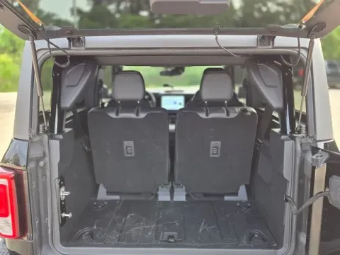 More photos of 2024 Ford Bronco Black Diamond at Hixson Ford Leesville, LA