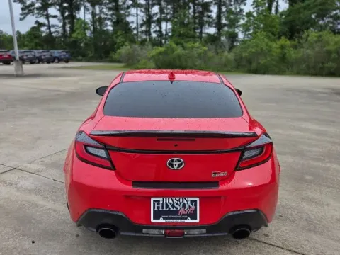 More photos of 2023 Toyota GR86 at Hixson Ford Leesville, LA