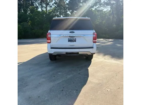 More photos of 2019 Ford Expedition XLT at Hixson Ford Leesville, LA