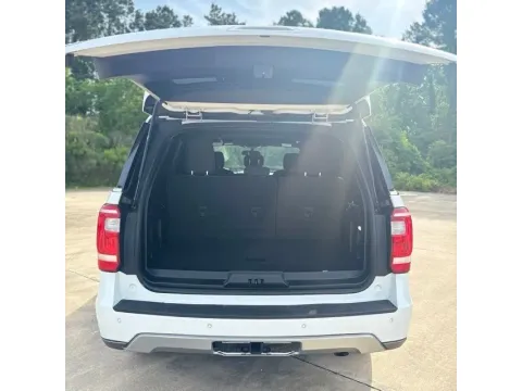 More photos of 2019 Ford Expedition XLT at Hixson Ford Leesville, LA