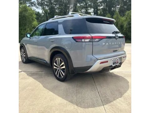 Another view of 2022 Nissan Pathfinder Platinum for sale in Leesville, LA at Hixson Ford Leesville