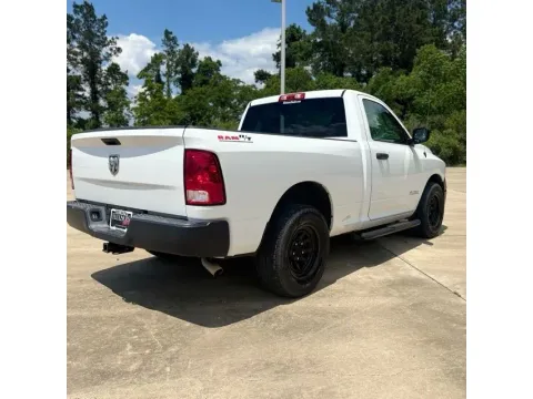 More photos of 2019 Ram 1500 Classic Tradesman at Hixson Ford Leesville, LA